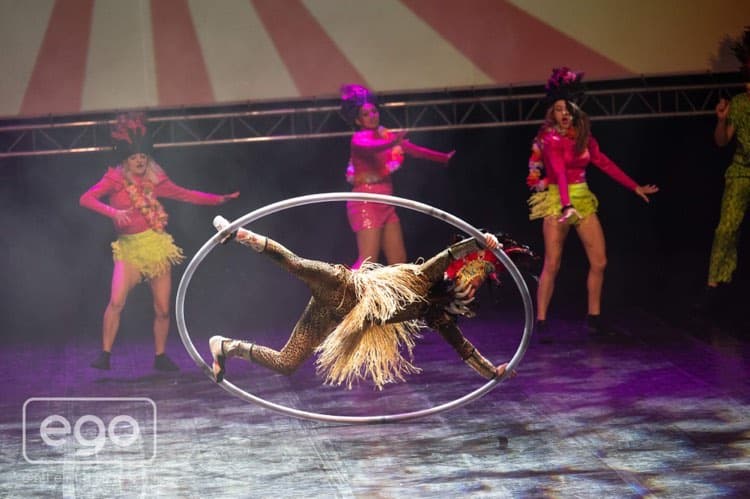 Akrobaci Duo White zdjęcie 9